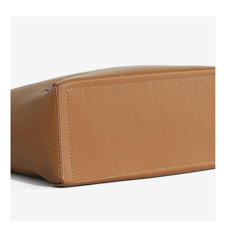 Levoar Aubrey Tote